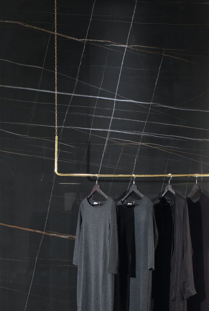 UPTILES - SAHARA NOIR DESIGNER SURFACES