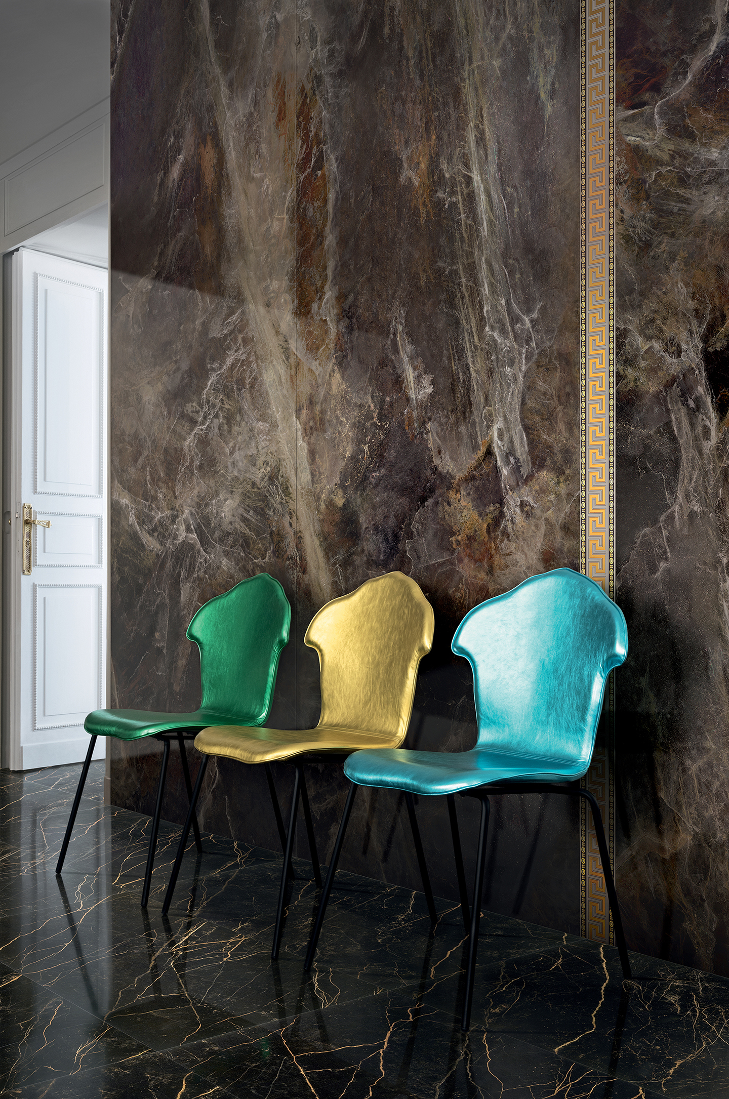UPTILES - MAXIMVS COLLECTION BY VERSACE