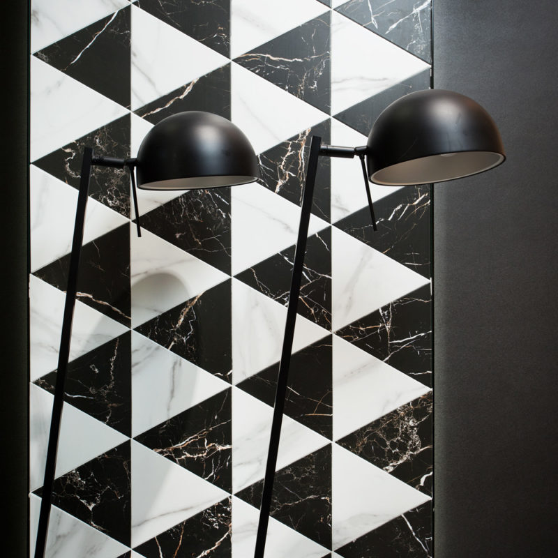 UPTILES - VARENA CARRARA BY TAU CERAMICA