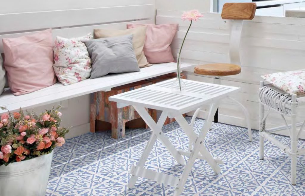 UPTILES - PAINT GIGLIO BY XCLUSIVE CERAMICA