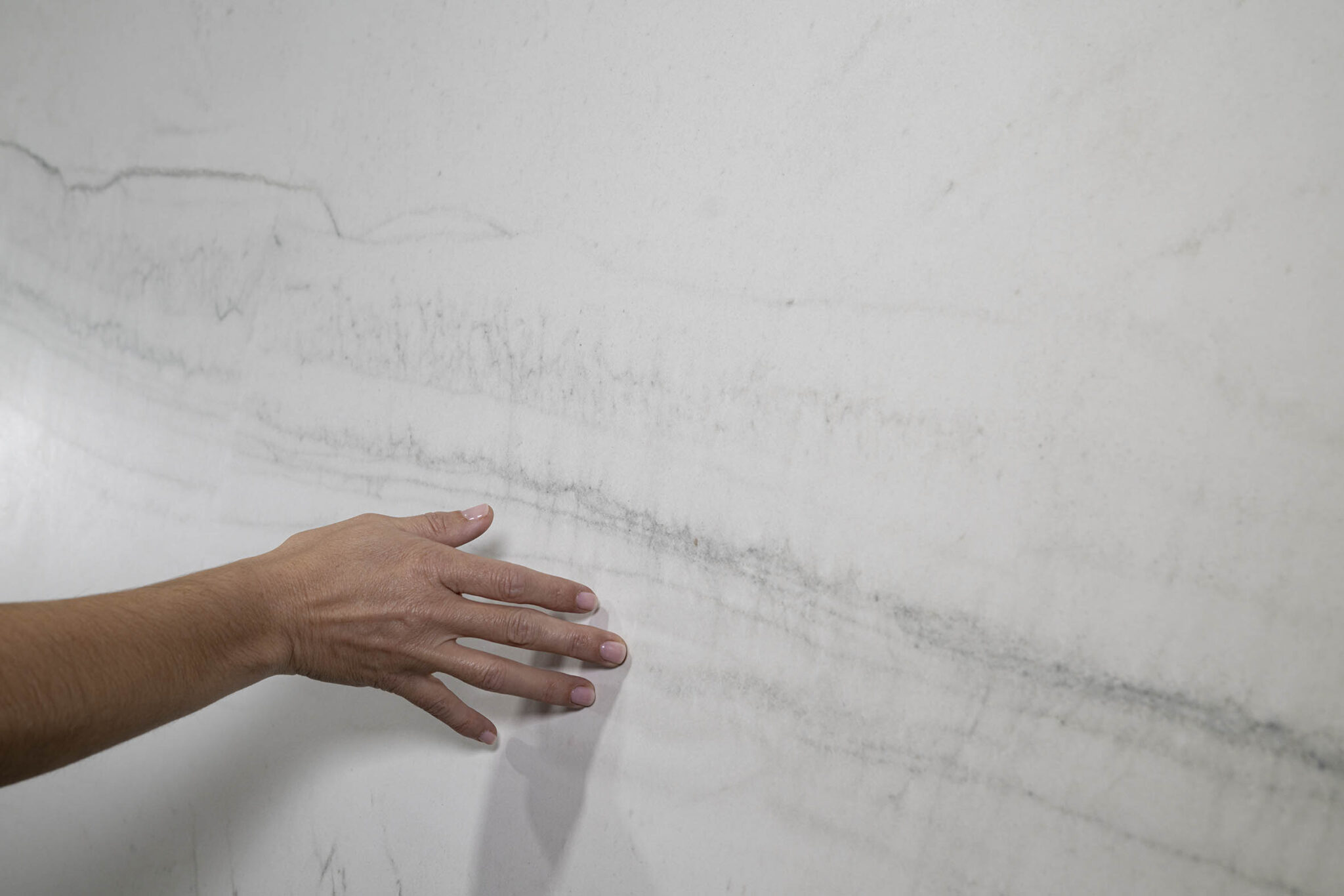 MONTBLANC WHITE — view 4 — Uptiles Brisbane